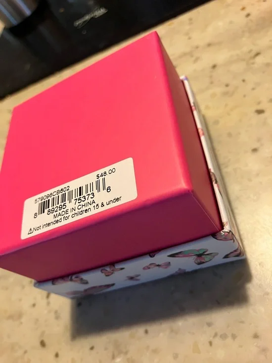 🍓Betsey Johnson 2 pairs earrings gingham hearts strwbry hoops NWT - Picture 8 of 9